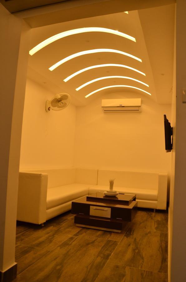 Hotel Bellevue Inn Gangānagar Quarto foto