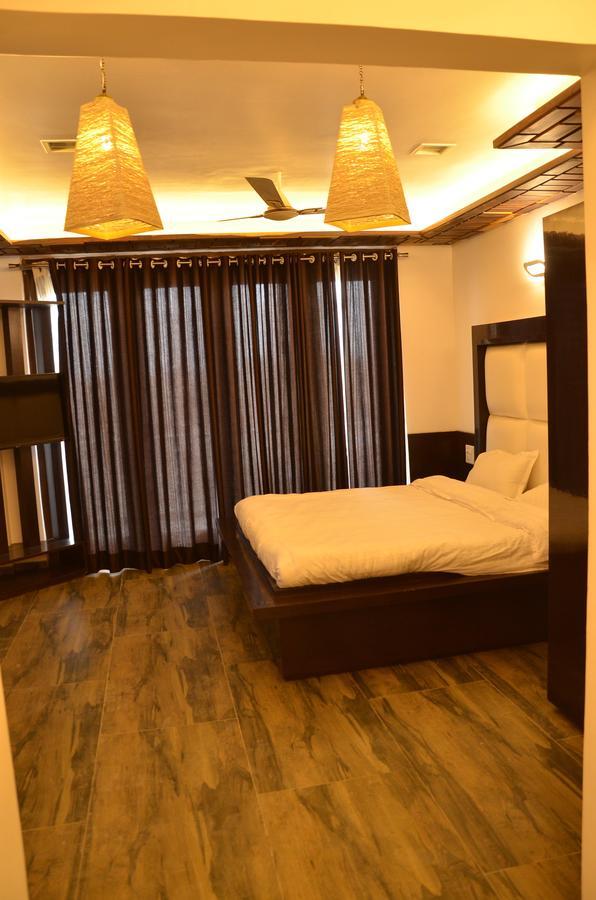 Hotel Bellevue Inn Gangānagar Quarto foto